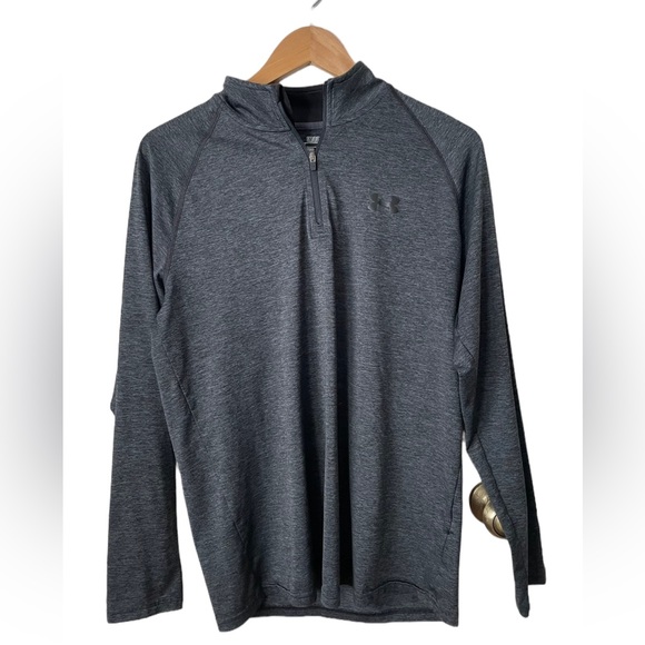 Under Armor - Picture 2 of 5